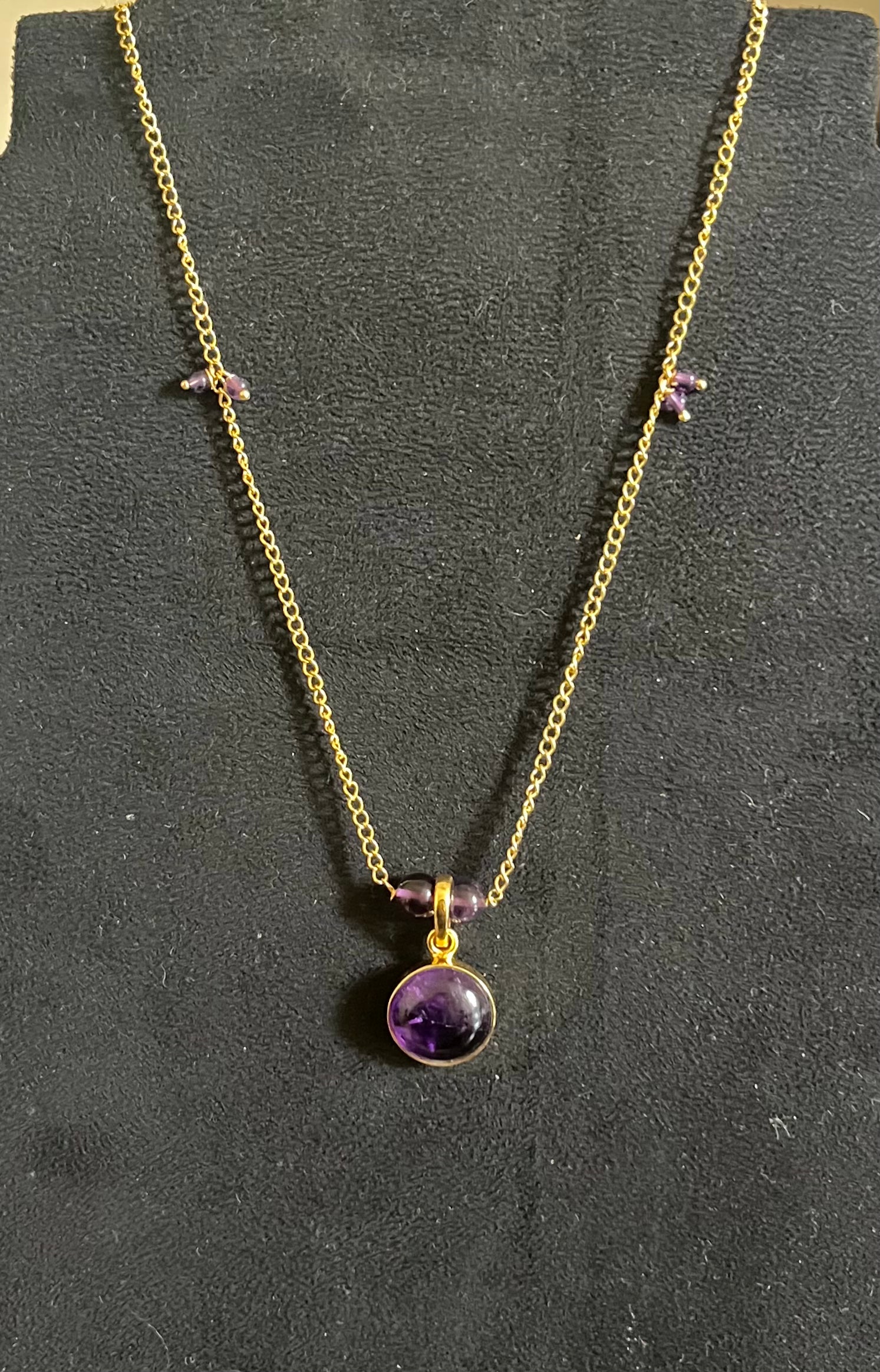 Darchong Necklace